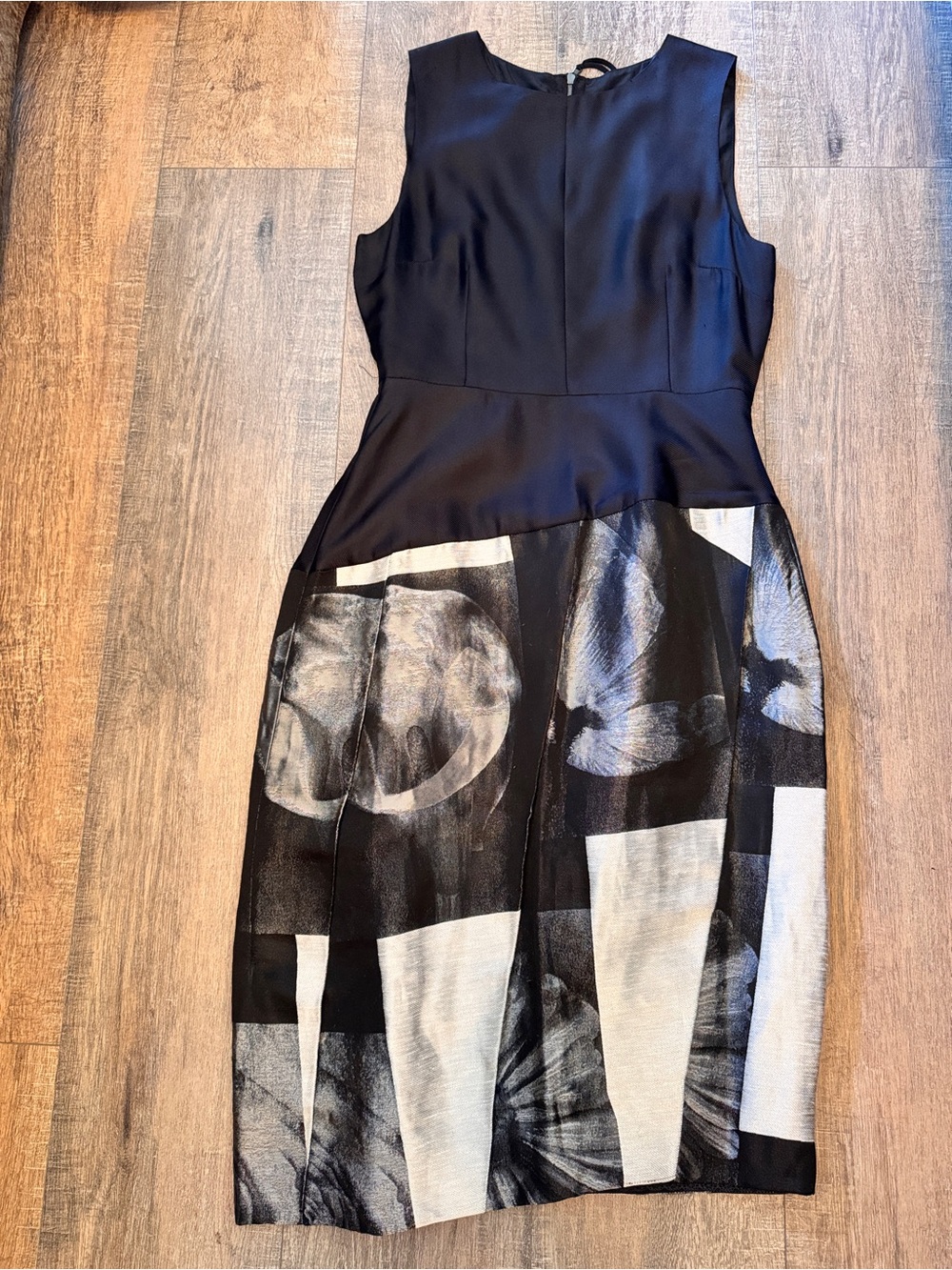 MaxMara Sportmax Silk Sleeveless with Monochrome Abstract Cocktail Dress | 6 US